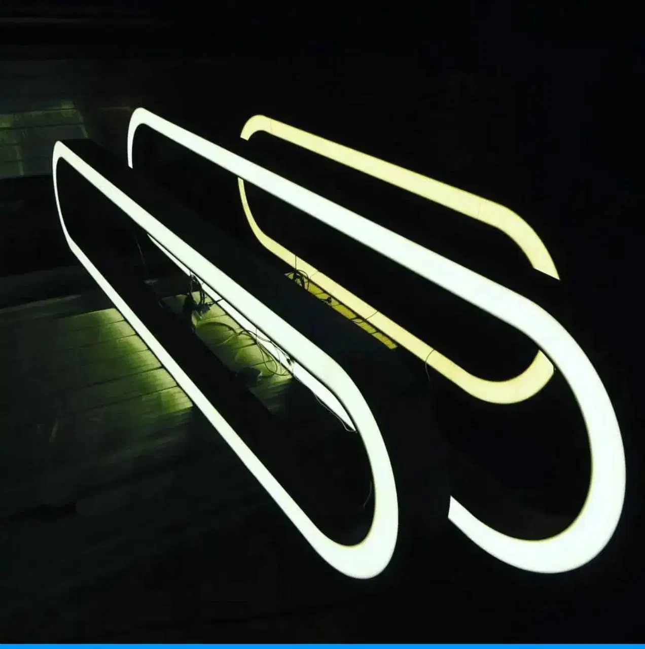 خدمات تولید لوستر|عمده‌فروشی|مشهد, توس (بلوار توس)|دیوار