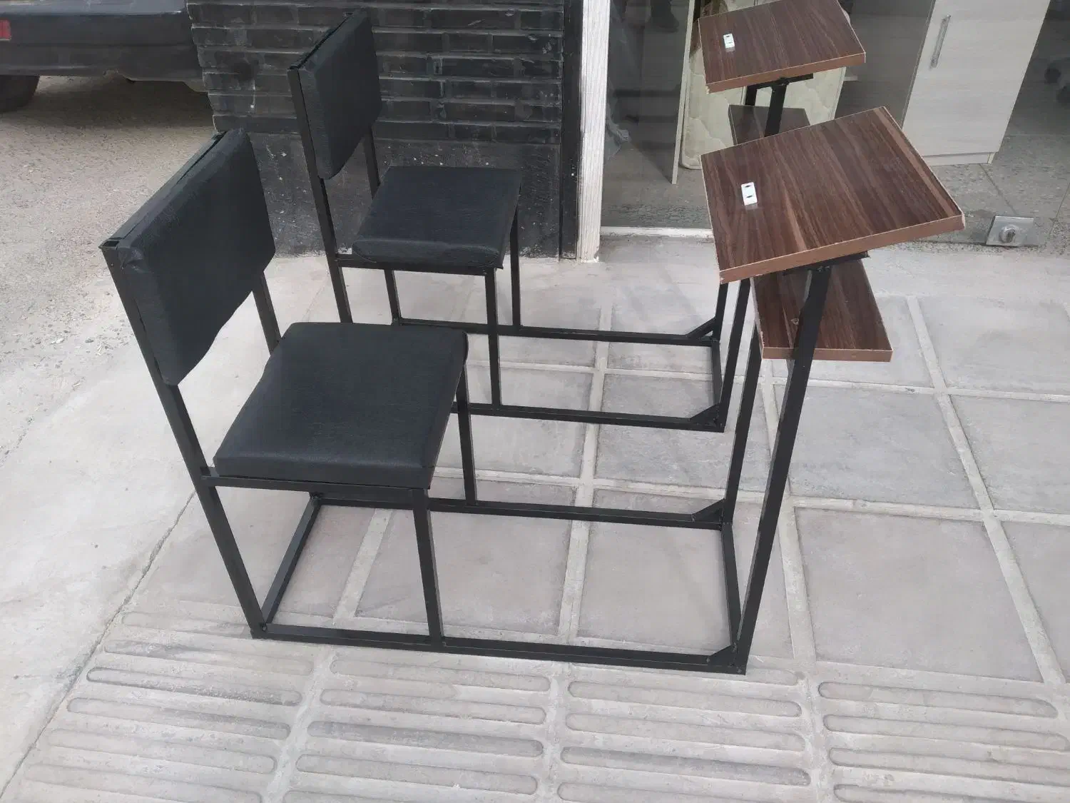 میز نماز|صندلی و نیمکت|زارچ, |دیوار