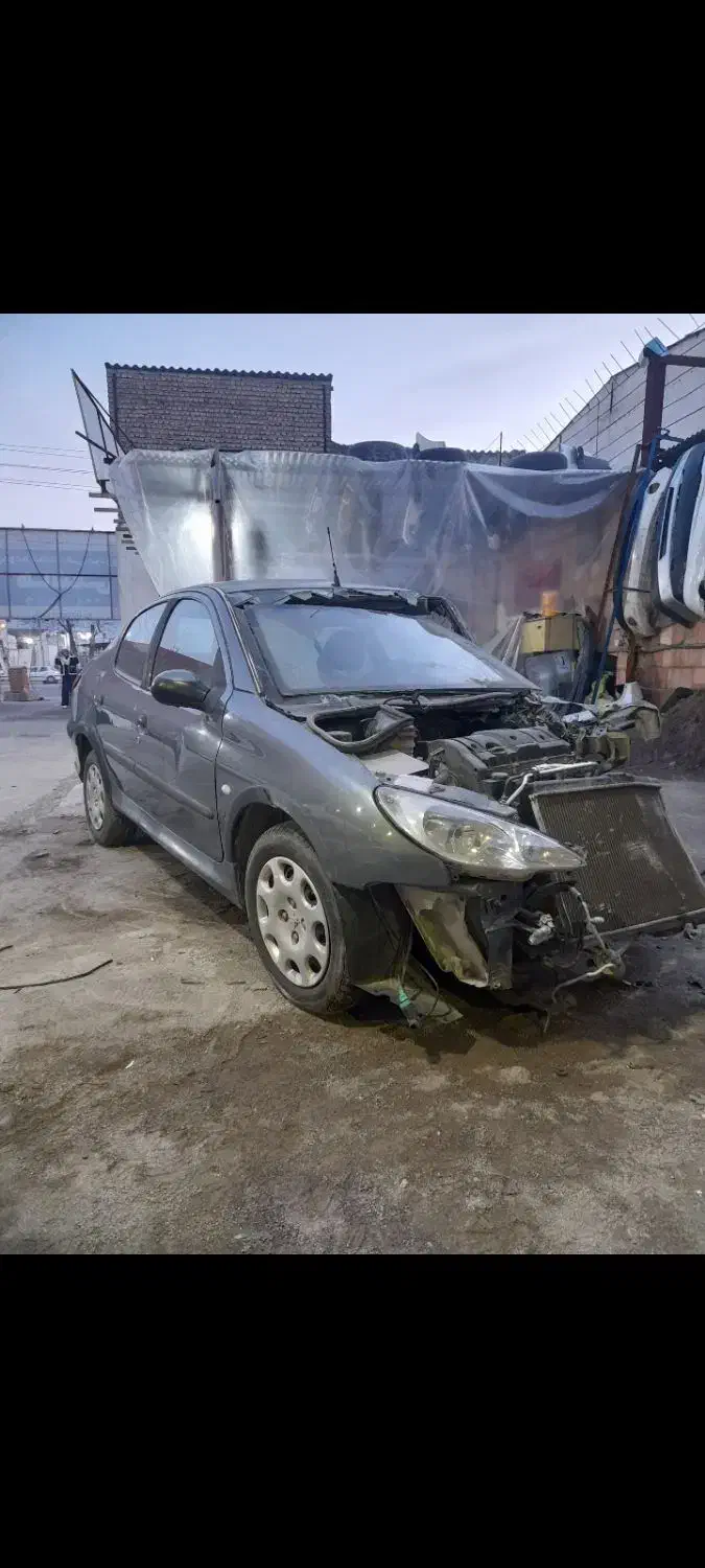 ماشین پژو ۲۰۶ تصادفی|خودرو سواری و وانت|بجنورد, |دیوار