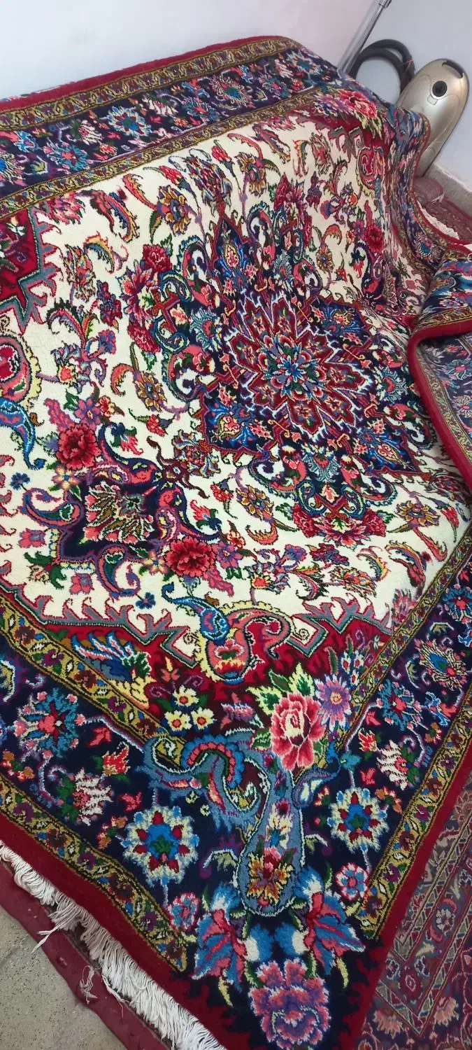 خرید فرش دستباف نو و کارکرده و کهنه نقد و تعویض|فرش|تبریز, |دیوار