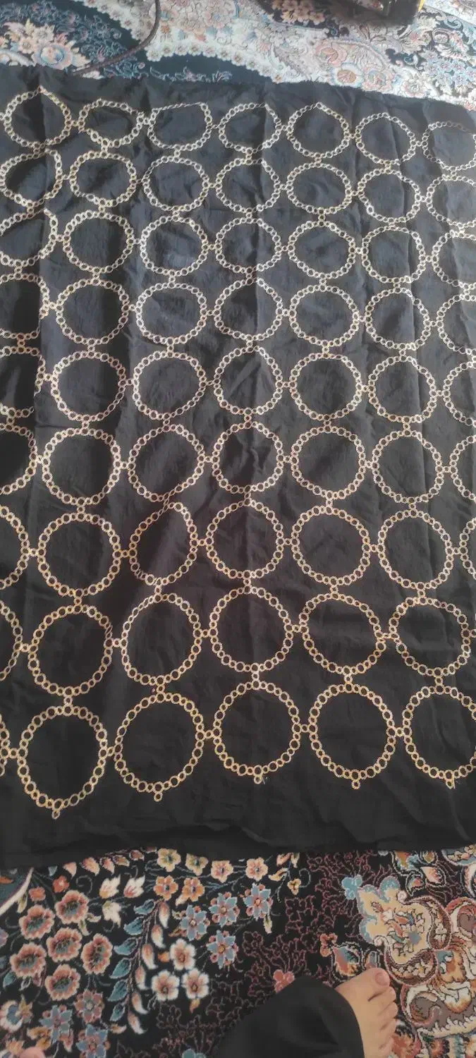 ۲/۵مترپارچه پیرهن یا مانتو|لباس|خرمآباد, |دیوار