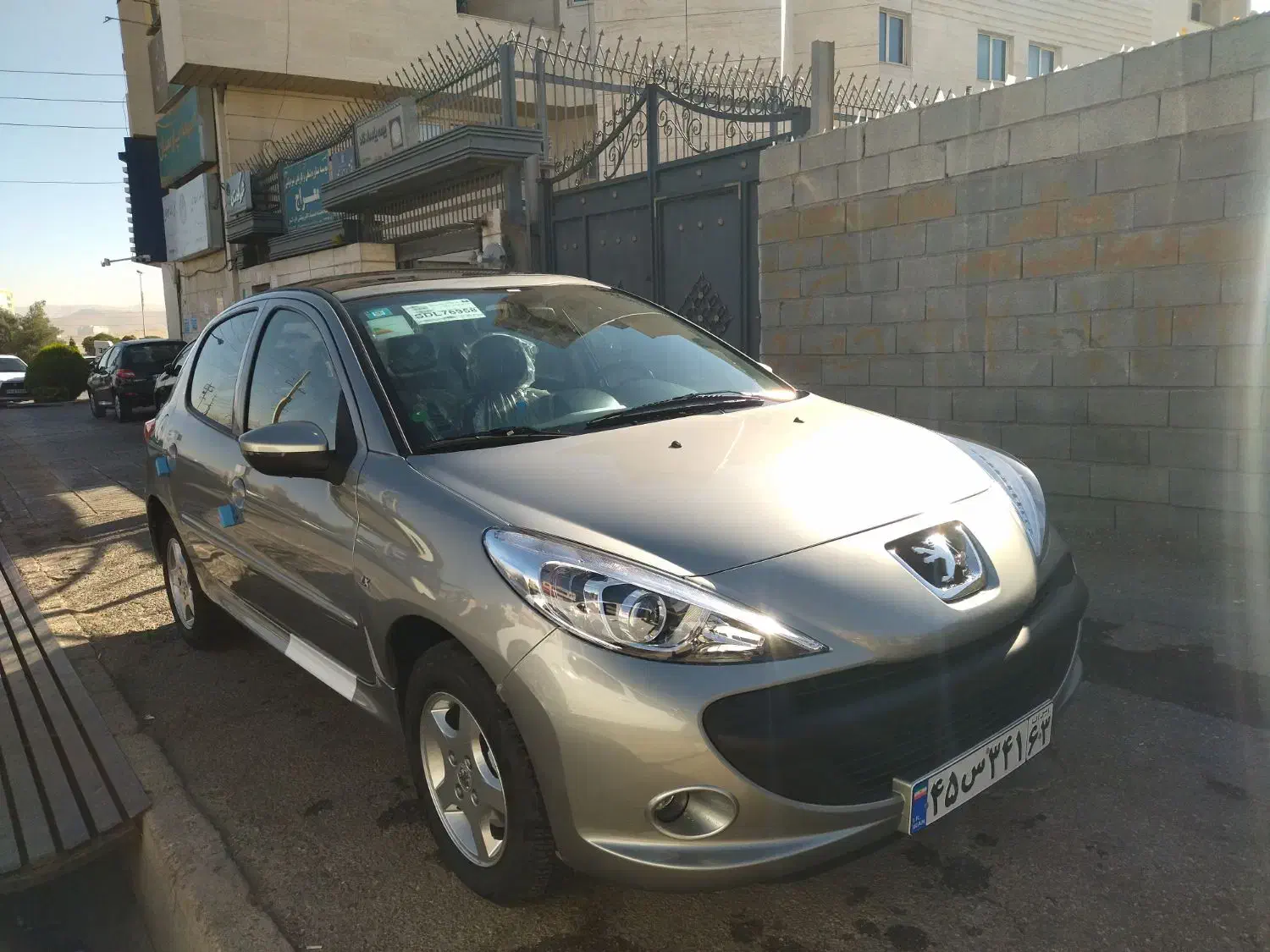 پژو 207i دنده پانوراما plus رینگ فولادی تیتانیوم|خودرو سواری و وانت|صدرا-فارس, فاز ۱|دیوار