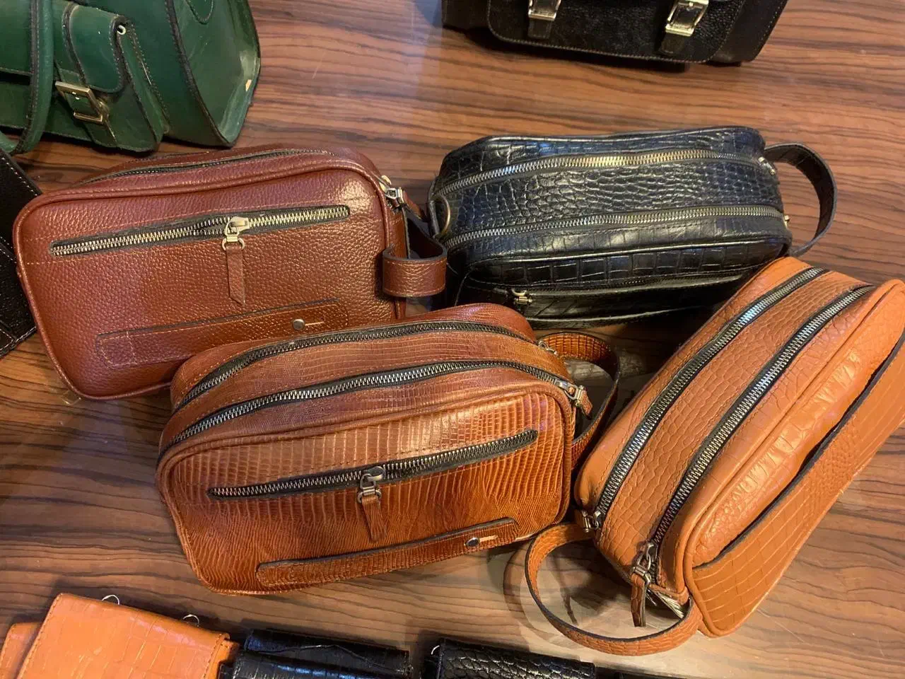 فروش فوق العاده|کیف، کفش، کمربند|تهران, سنائی|دیوار