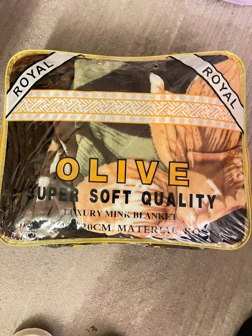 گلبافت|رختخواب، بالش، پتو|تهران, ایوانک|دیوار