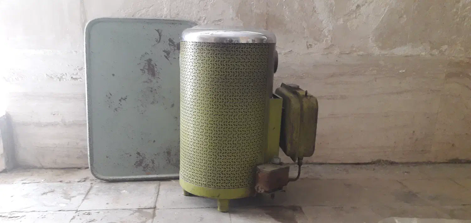 فروش بخاری کاربراتوری قدیمی ارج|بخاری، هیتر، شومینه|سبزوار, ولیعصر (نجار آباد)|دیوار