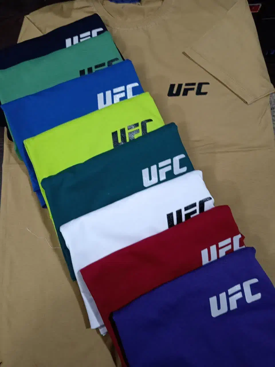 حراج آخر فصل تیشرت ها|لباس|مشهد, گلشور|دیوار