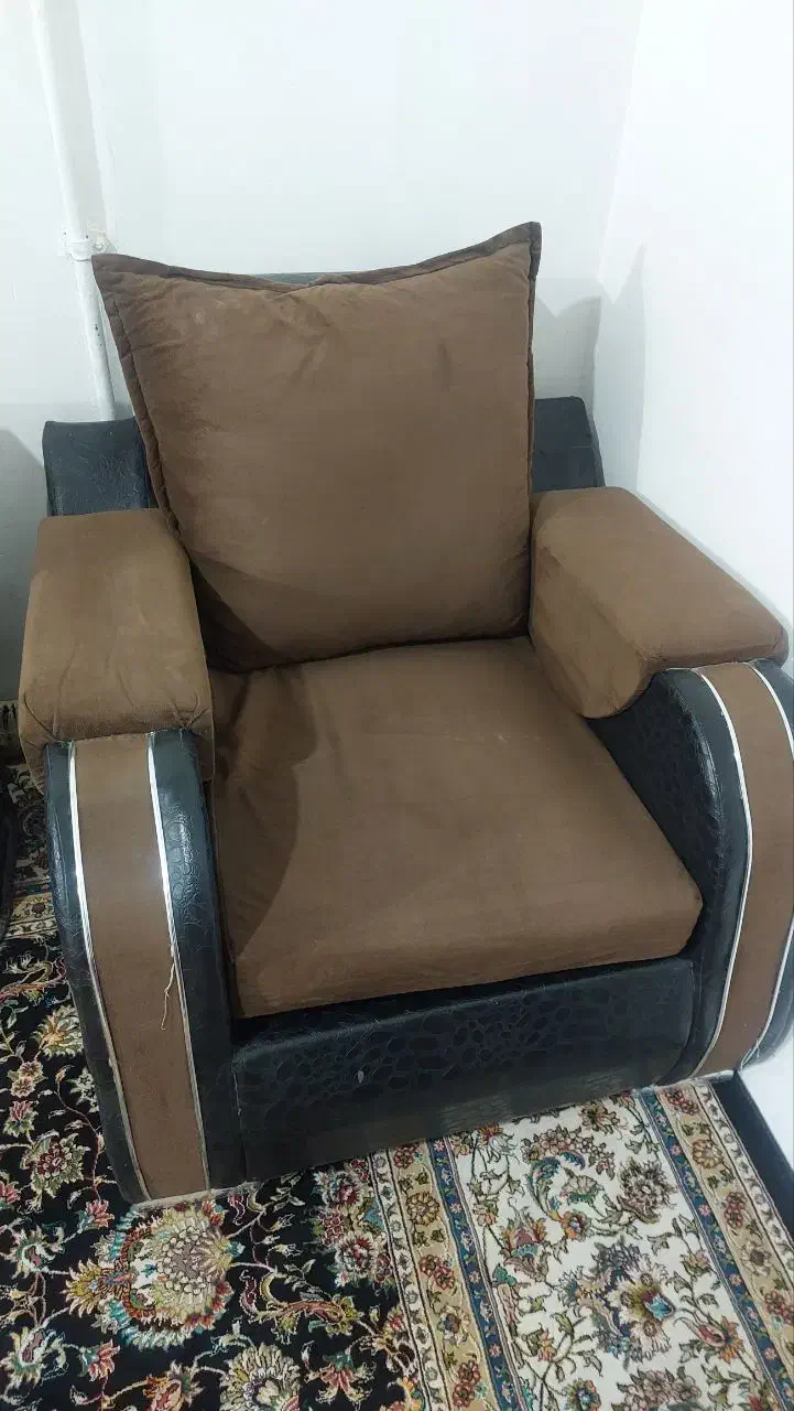 مبل ۷نفره|مبلمان خانگی و میز عسلی|چناران, |دیوار