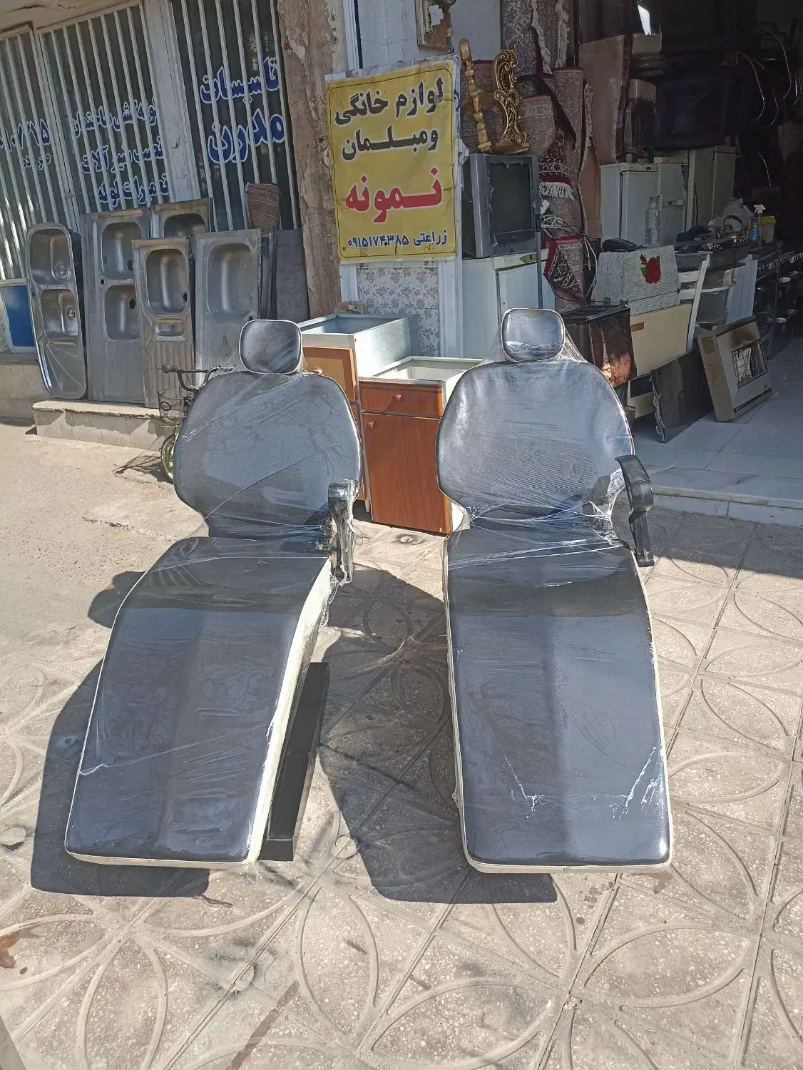 صندلی آرایشگاه|صندلی و نیمکت|سبزوار, طبرسی (جعفرآباد)|دیوار