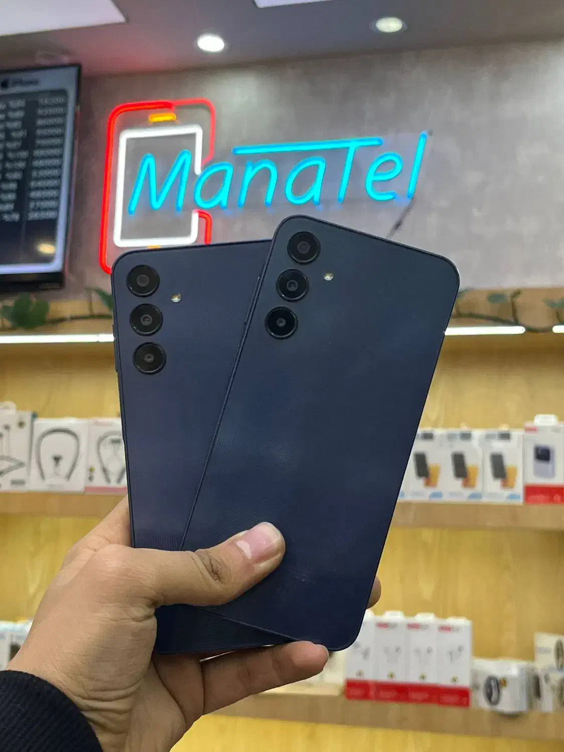 2 تا سامسونگ A25|موبایل|کاشان, دروازه فین|دیوار