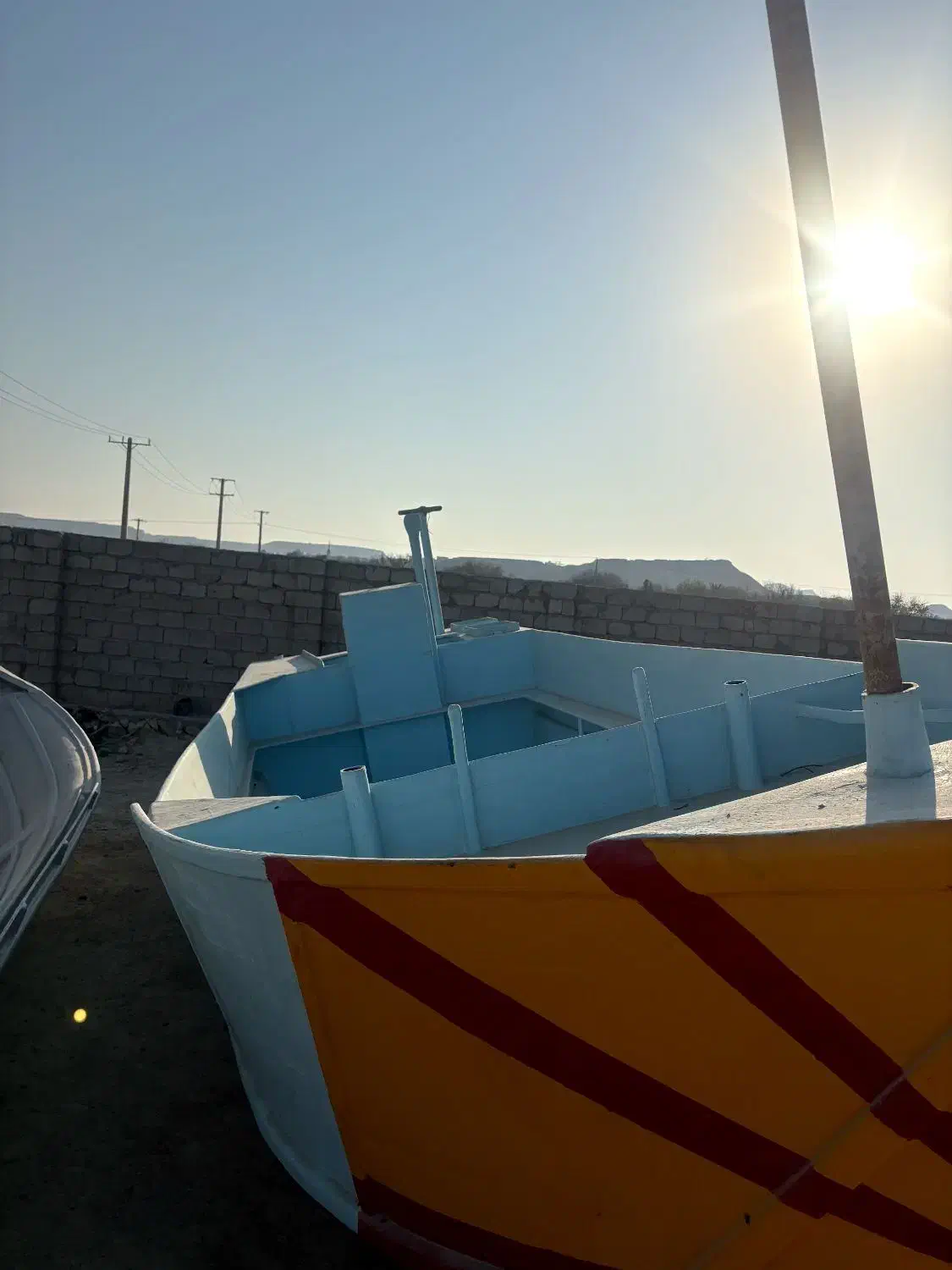 تشت استور ۳۰ فوت برد بلند|قایق و سایر وسایل نقلیه|قشم, |دیوار