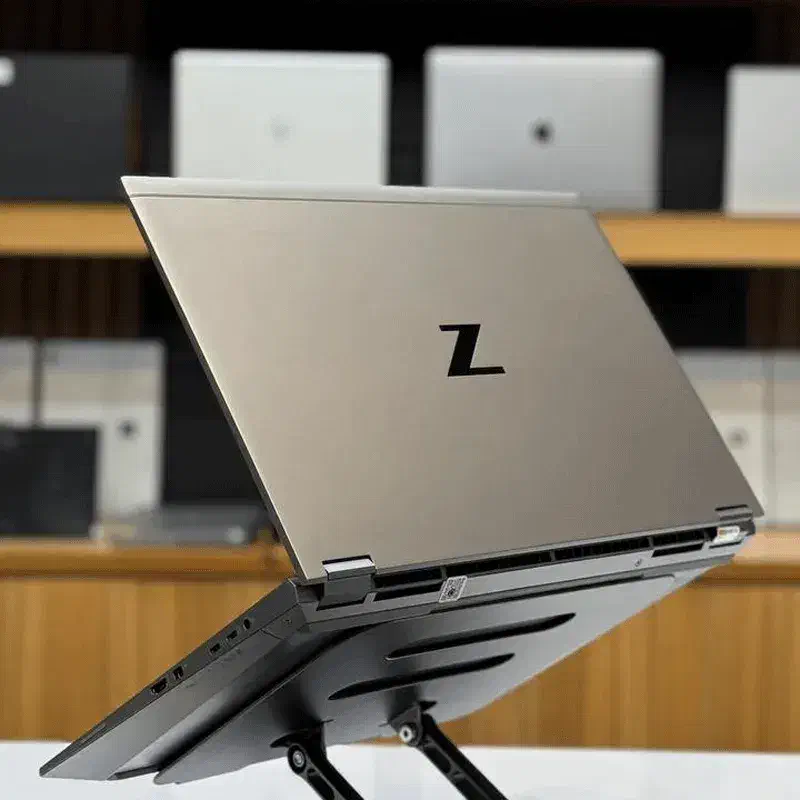 اچپی ZBOOK FURY G7 تاچ 4K با i7-10850H گرافیک DDR6|رایانه همراه|شیراز, فخرآباد (دروازه کازرون)|دیوار