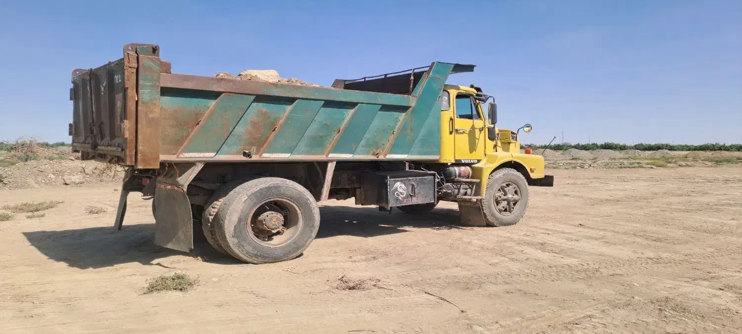 نیازمند راننده کمپرسی ولوو تک|استخدام حمل و نقل|گرگان, |دیوار