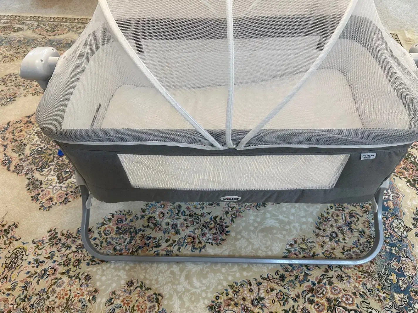 گهواره برقی موزیکال ماستلا و تخت کنار مادر|تخت و صندلی بچه|آبادان, |دیوار