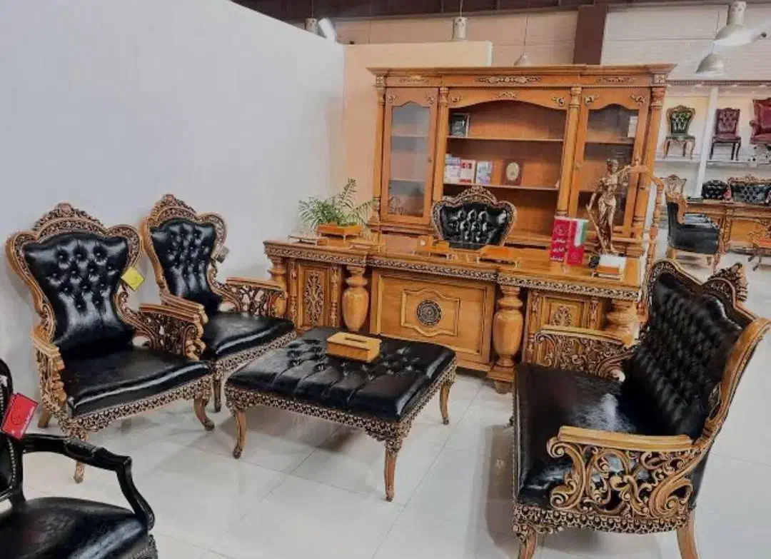 مبلمان اداری مشکی فرم طلایی  ۵|دفتر کار|گرمسار, |دیوار