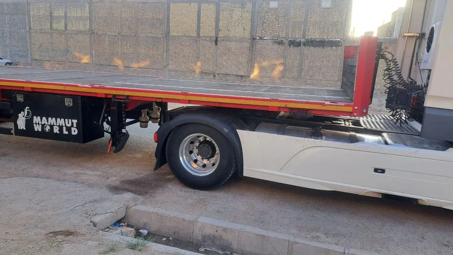 فروش کفی ماموت مدل ۱۴۰۳|قطعات یدکی و لوازم جانبی|شیراز, کوشک میدان|دیوار