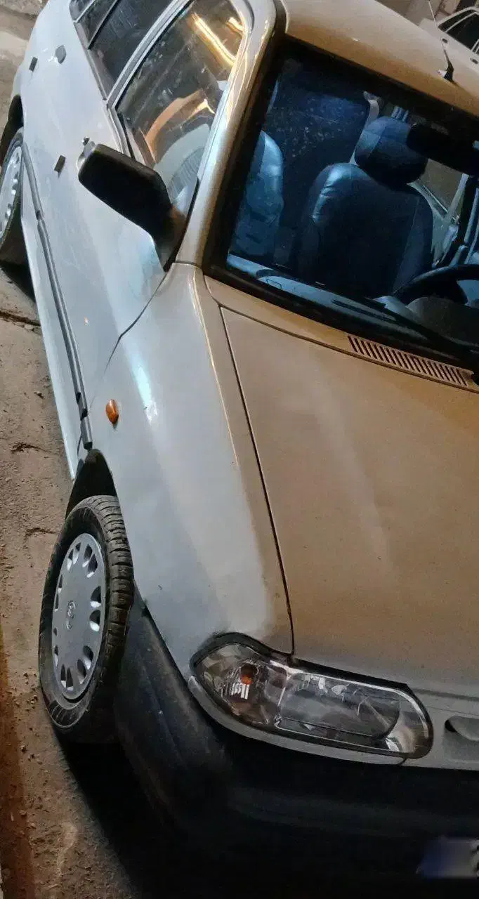 ماشین ۱۳۱ مدل ۹۰|خودرو سواری و وانت|تربت‌حیدریه, میدان مرکزی|دیوار