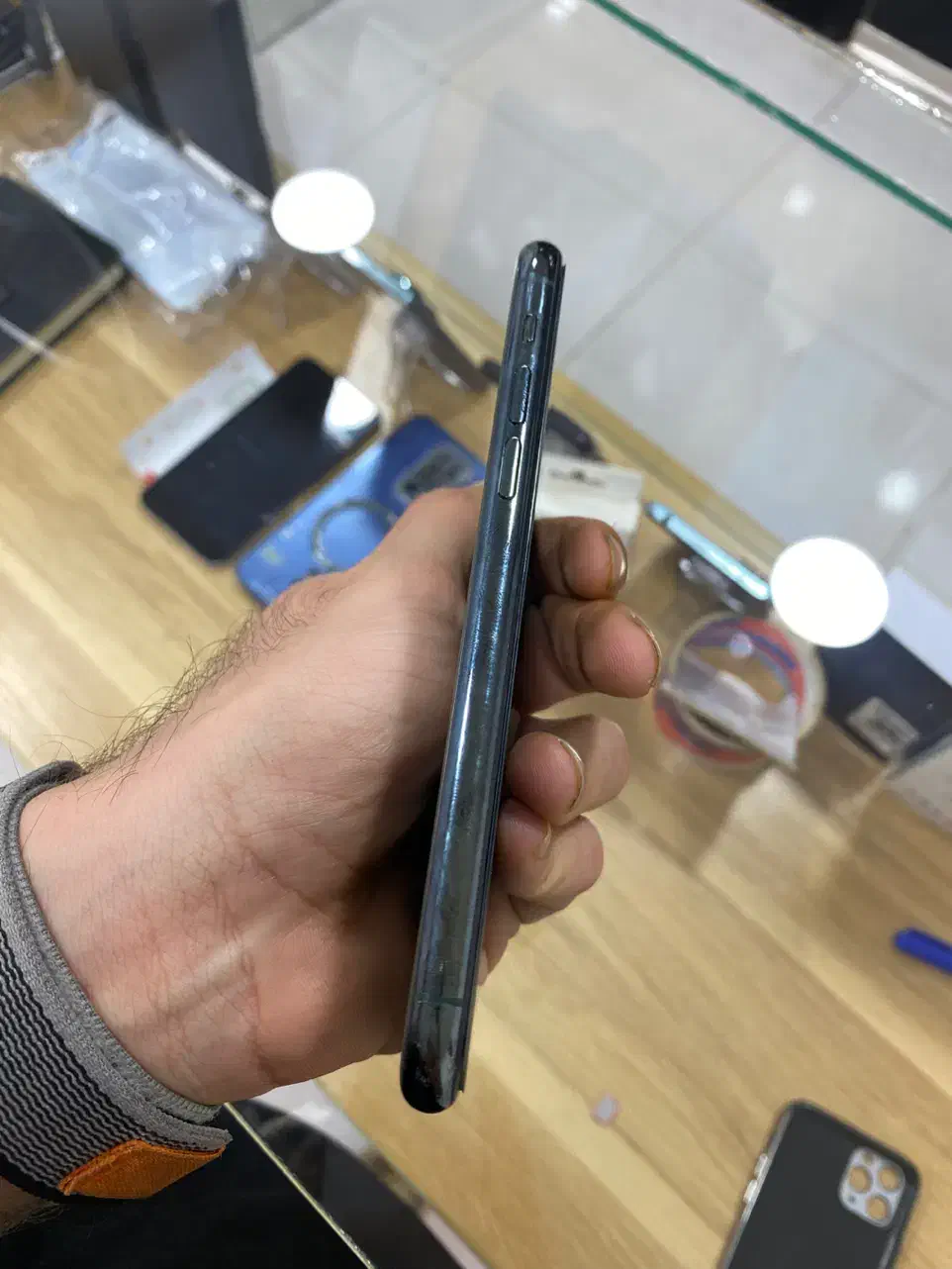 11پرو|موبایل|بندرعباس, |دیوار