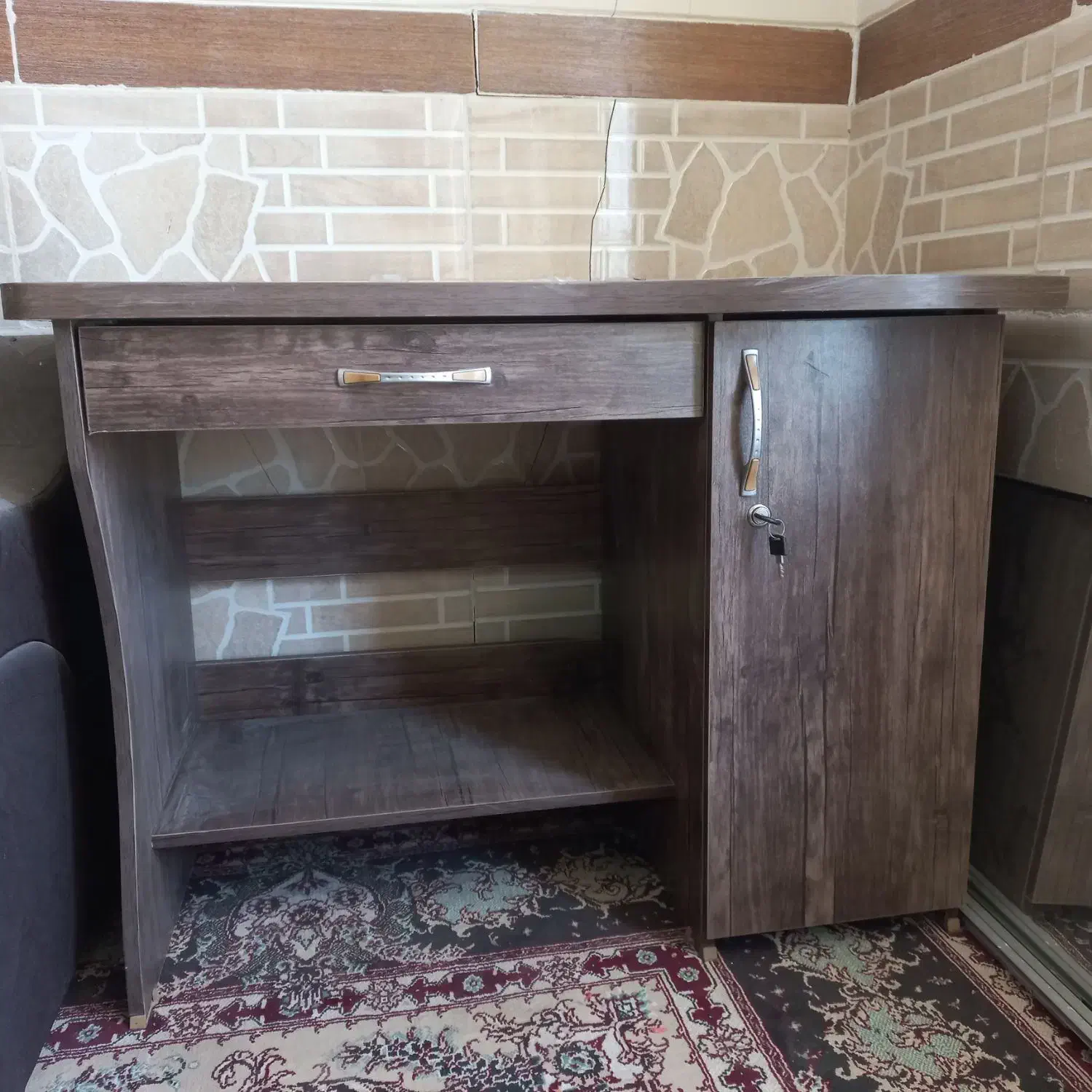 میز و صندلی|دفتر کار|کرمان, |دیوار