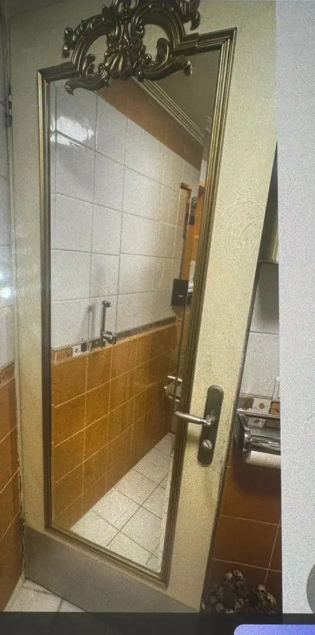 درب سرویس بهداشتی کار کرده|مصالح و تجهیزات ساختمان|تهران, سوهانک|دیوار