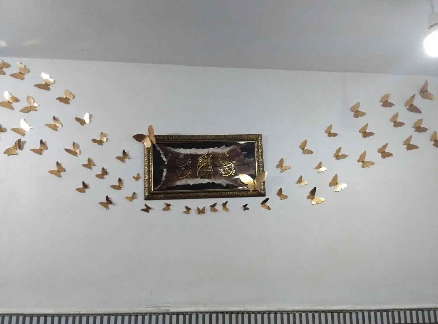تابلو و پروانه تزیینی همراه با تابلو|تابلو، نقاشی، عکس|بندر ماهشهر, |دیوار