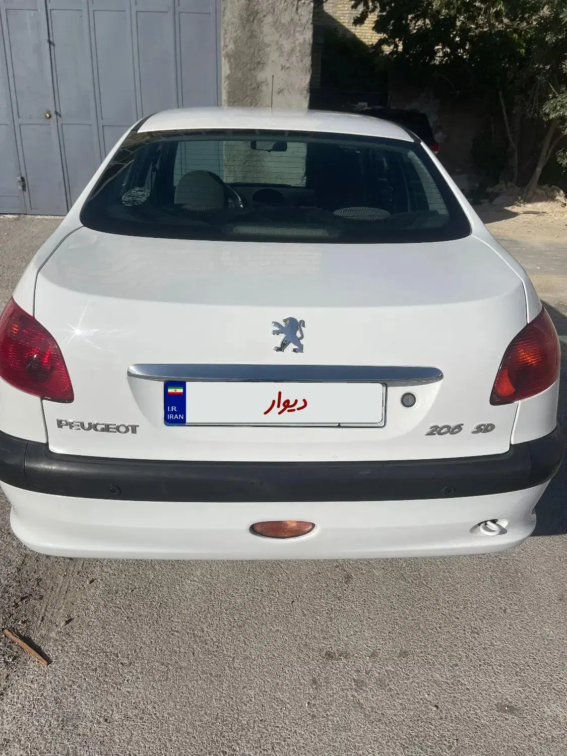 ۲۰۶sd v8مدل ۱۳۹۷|خودرو سواری و وانت|شیراز, شهدای شهرک سعدی|دیوار
