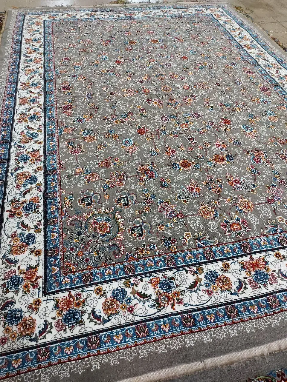 مهد فرش کاشان|فرش|لاهیجان, مهرگان|دیوار