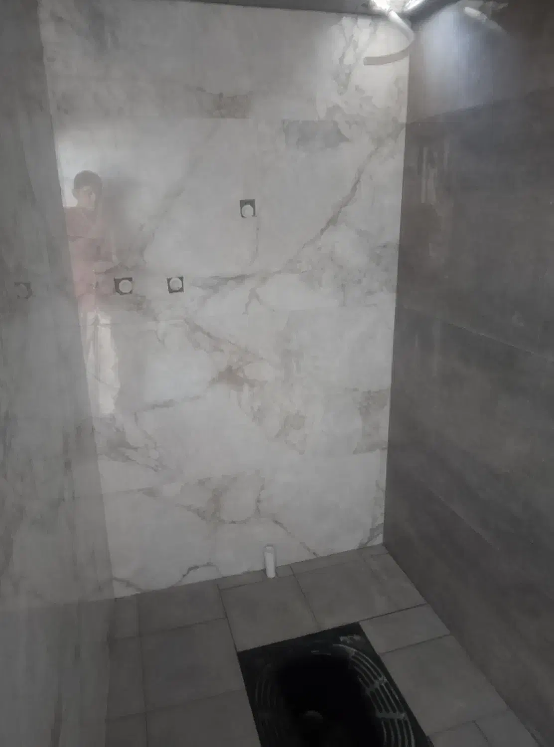 کاشی کاری و سرامیک لکه گیری پذیرفته میشود|خدمات پیشه و مهارت|زابل, |دیوار