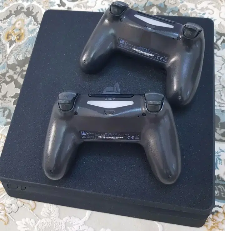 ps4 eslim 1tera ver1352 copy|کنسول، بازی ویدئویی و آنلاین|تهران, زرگنده|دیوار