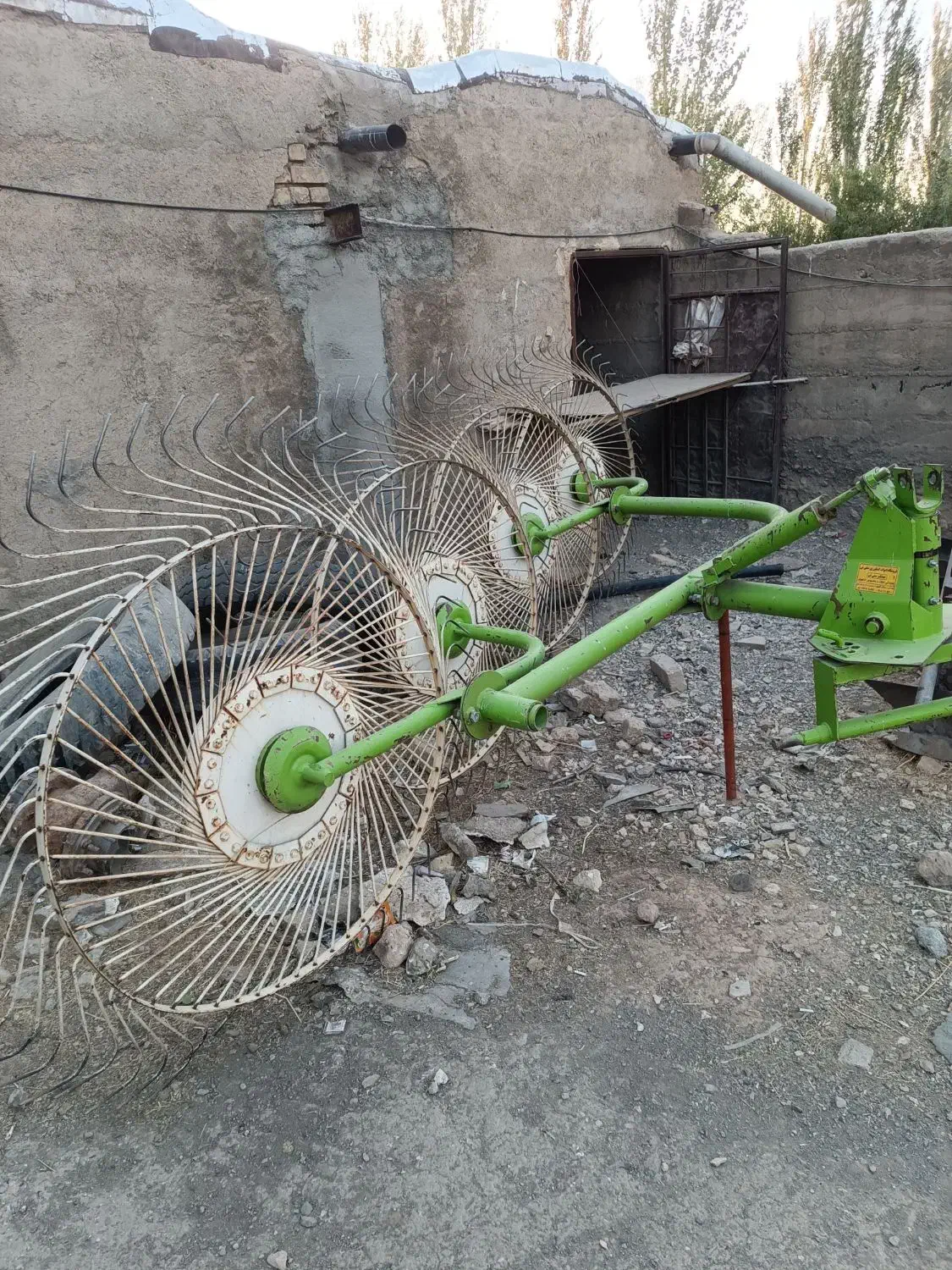 بشقاب موور برچینکار یزد|قطعات یدکی و لوازم جانبی|کمیجان, |دیوار