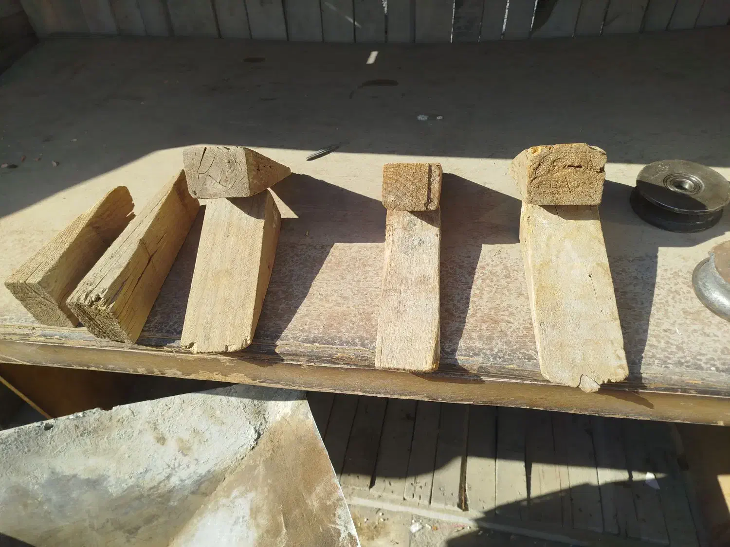 ۱۳۰۰ عددگوه چوبی|مصالح و تجهیزات ساختمان|رباط‌کریم, شهرک صنعتی زواره‌ای|دیوار