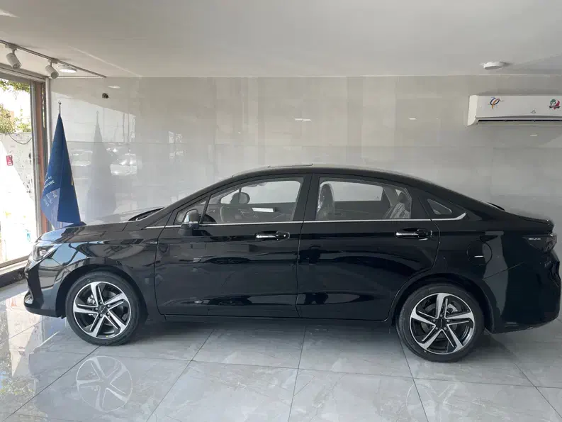 بیجینگ u5+سابرینا قیمت قطعی|خودرو سواری و وانت|شیراز, ارم|دیوار