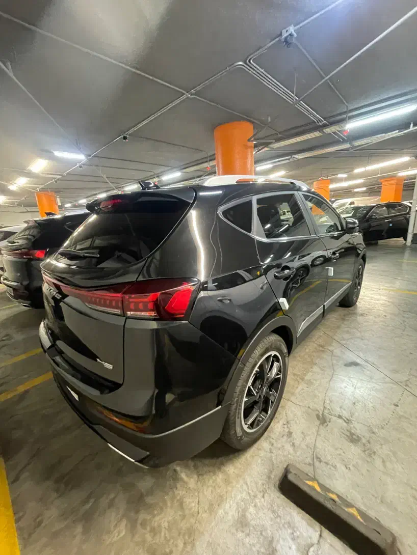 کی ام سی x5 صفر ۱۴۰۴|خودرو سواری و وانت|تهران, جنت‌آباد مرکزی|دیوار