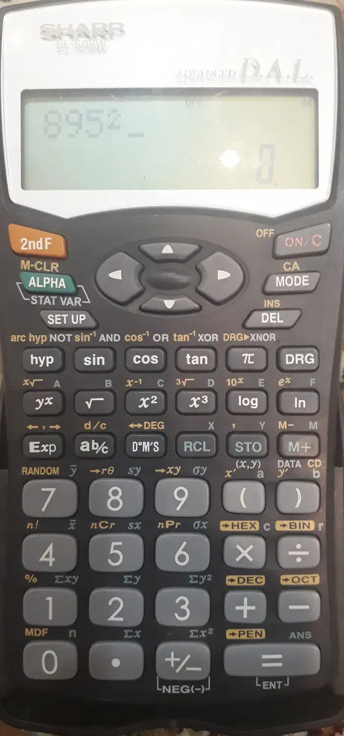 ماشین حساب مهندسی شارپ|لوازم التحریر|رشت, نظری|دیوار