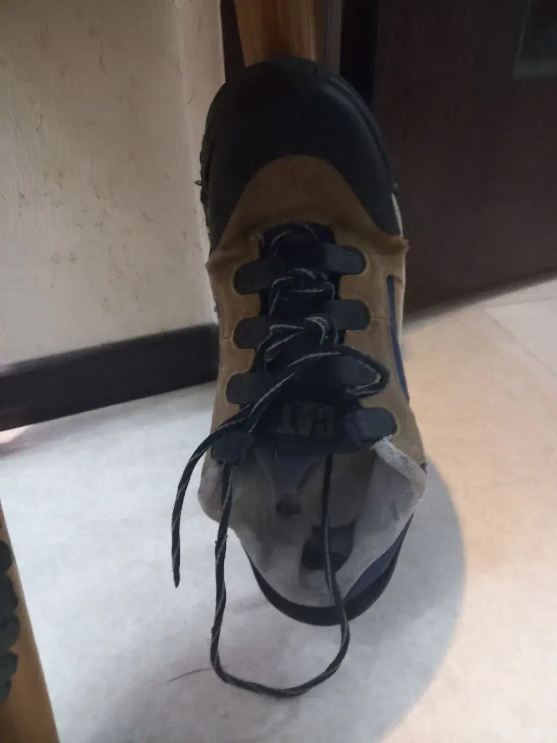 کتونی کلاسیک. استفاده در شهر .کوهنوردی. کار|کیف، کفش، کمربند|تهران, هاشمی|دیوار