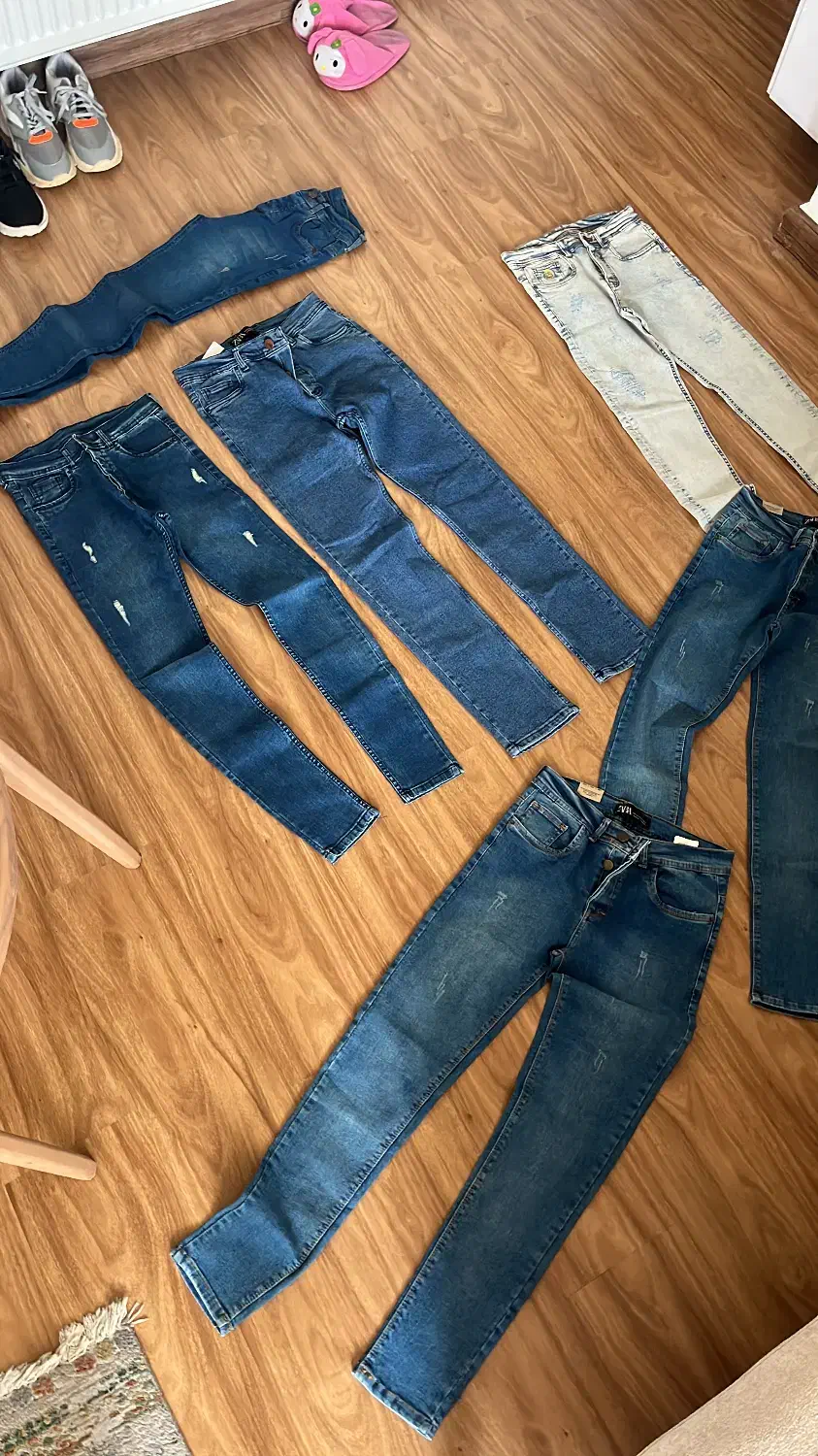 شلوار لی ۲۰۰ تومن به دلیل تغییر شغل|لباس|رشت, بلوار گیلان|دیوار