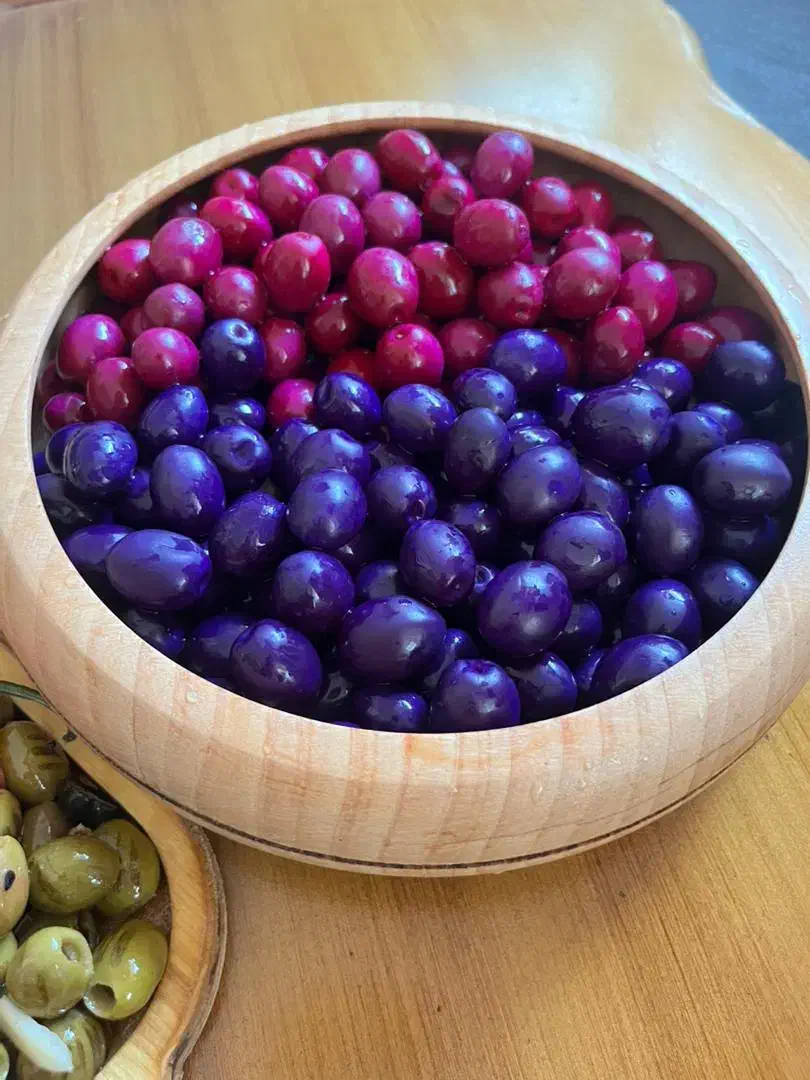 فروش عمده زیتون سوپر صادراتی|خوردنی و آشامیدنی|تهران, میدان میوه و تره‌بار مرکزی|دیوار