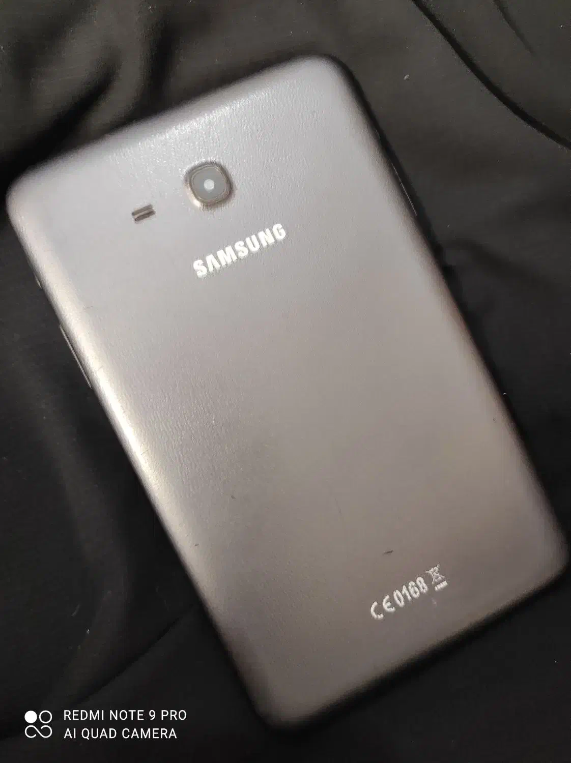 تبلت|تبلت|اصفهان, بهارستان|دیوار