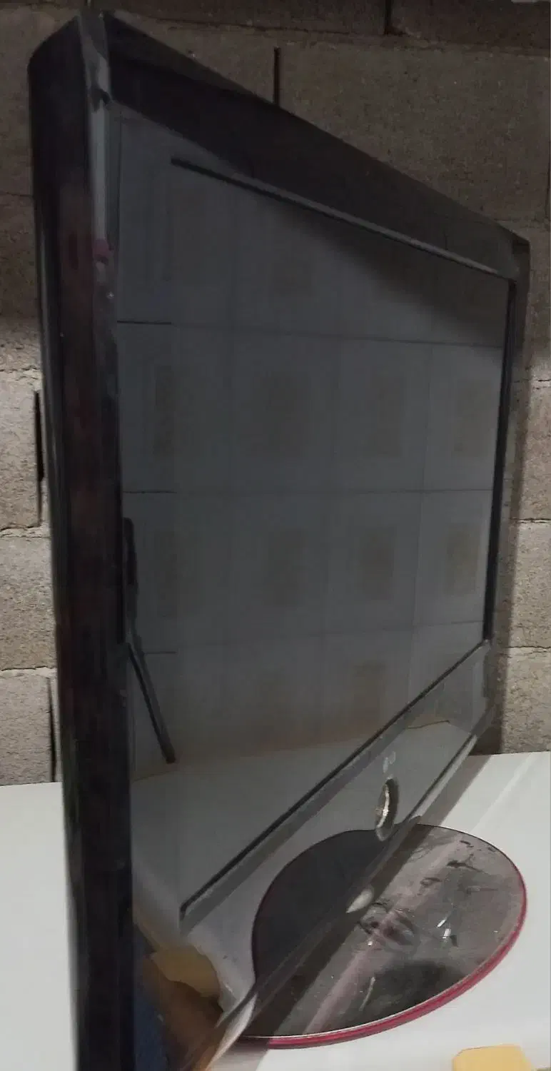 تلویزیون ال جی اصل کره ال سی دی ۴۲ اینچ|تلویزیون و پروژکتور|گنبد کاووس, |دیوار