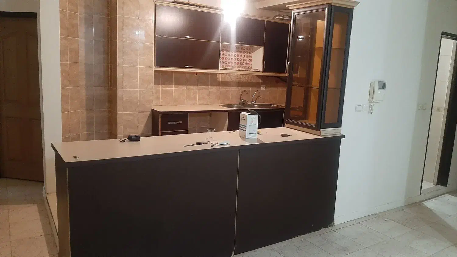 کابینت به همراه هود و سینک و گاز|آبچکان و نظمدهنده ظروف|اهواز, کیانپارس |دیوار