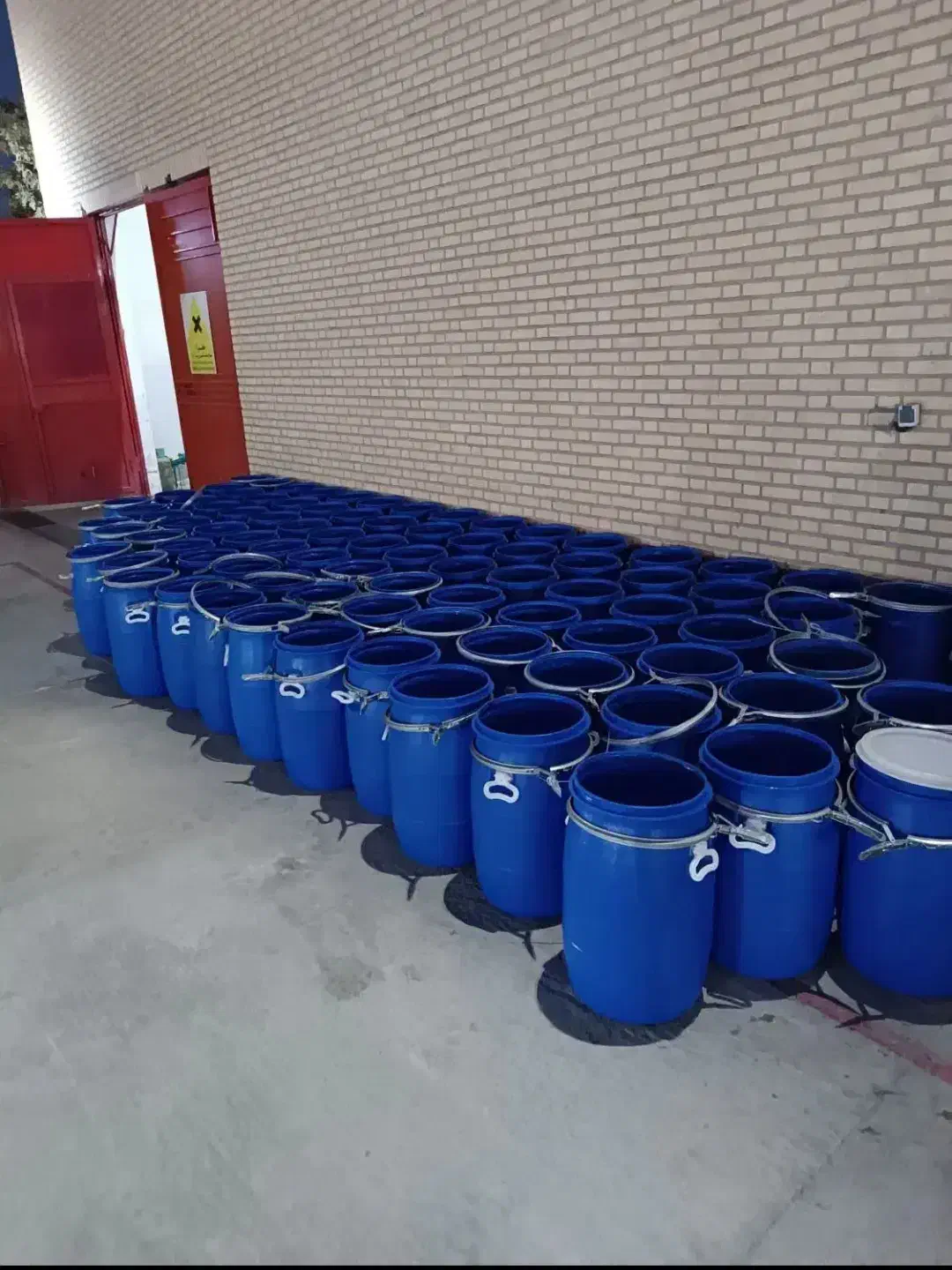 بشکه۶۰لیتری پلاستیکی بادرب|عمده‌فروشی|قزوین, |دیوار