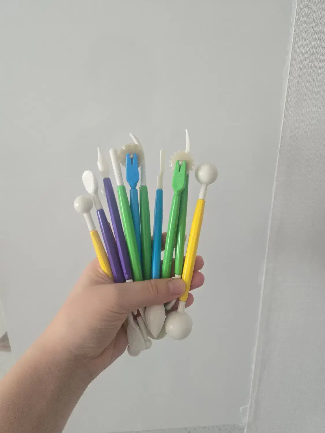 پایه کیک و ابزار فوندانت|ظروف پخت‌وپز|گلپایگان, |دیوار