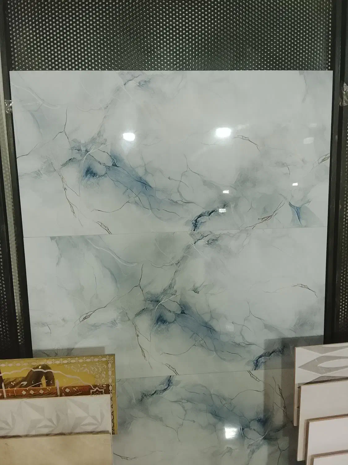 کاشی وسرامیک|مصالح و تجهیزات ساختمان|نهاوند, |دیوار