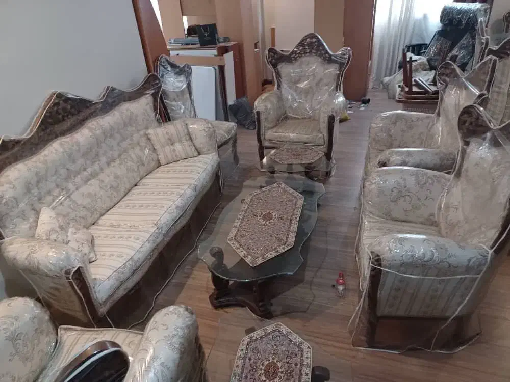 مبل سلطنتی ۹نفره وناهار خوری ۸نفره در حد نو|مبلمان خانگی و میز عسلی|زنجان, |دیوار