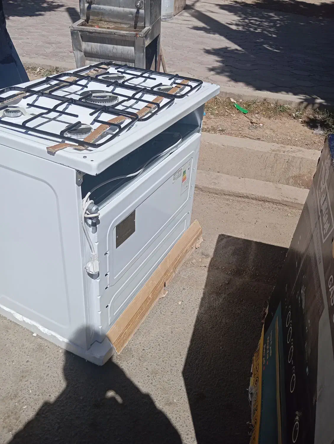 اجاق گاز طرح فر ایران شرق کلاسیک نونو|اجاق گاز و لوازم برقی پخت‌وپز|برخوار, |دیوار