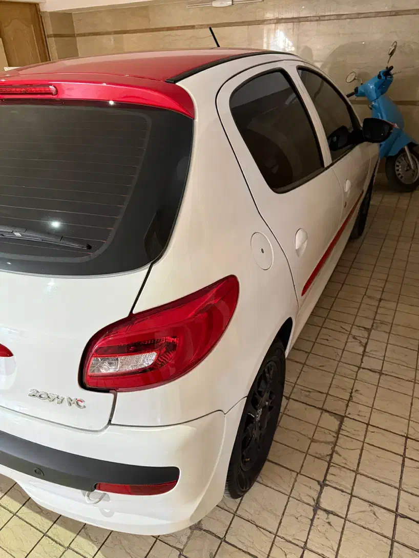 پژو 207 mc 1402|خودرو سواری و وانت|اصفهان, باغ دریاچه|دیوار