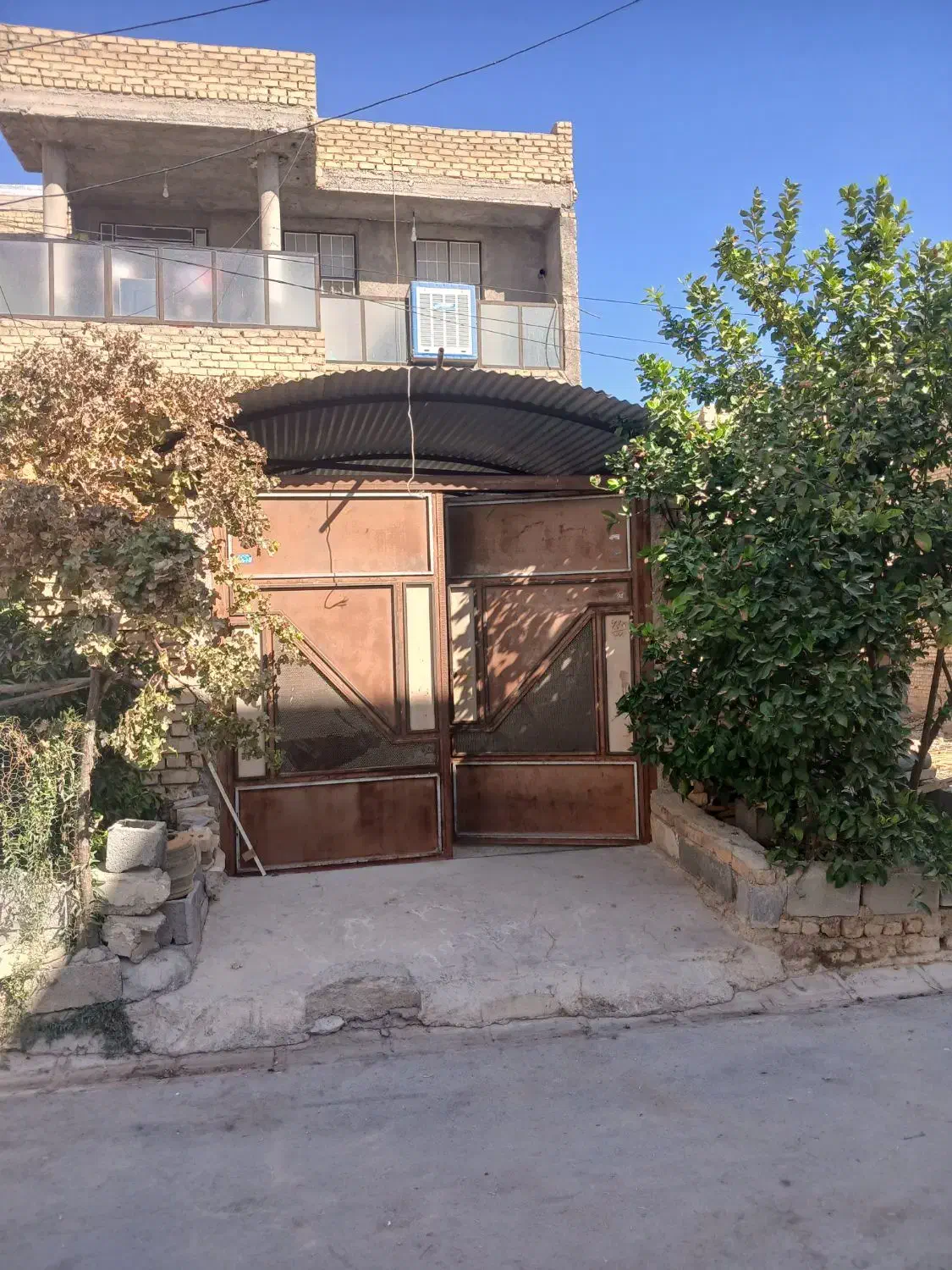 فروش منزل مسکونی هم کف از دوطبق|فروش خانه و ویلا|کازرون, |دیوار