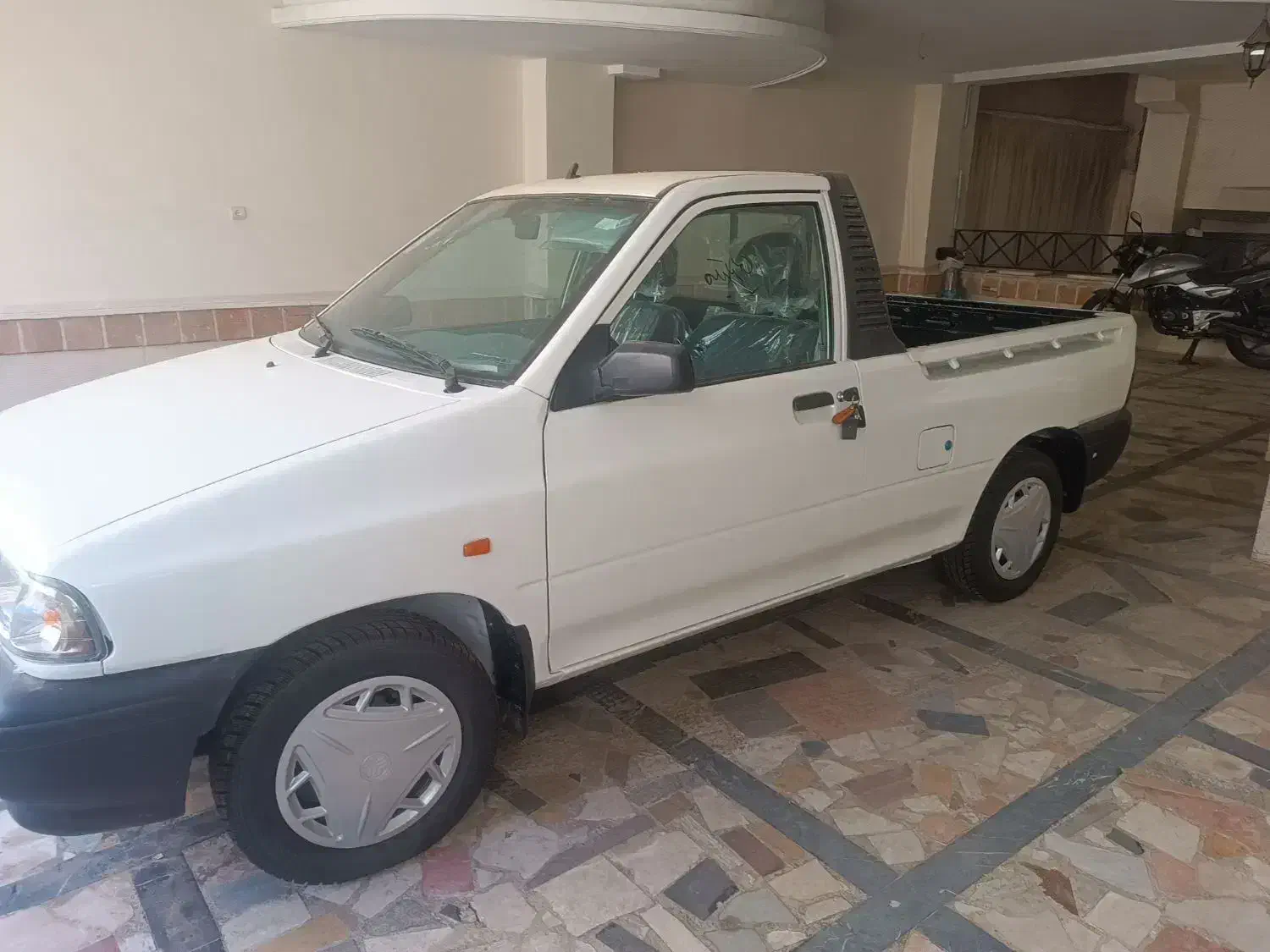 فروش پراید وانت صفر کیلومتر با لاینر پاششی|خودرو سواری و وانت|شیراز, آزادگان|دیوار
