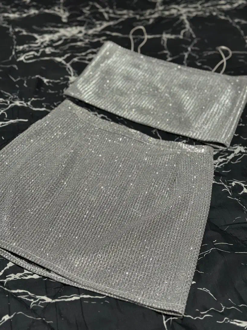 کراپ و دامن|لباس|اراک, |دیوار