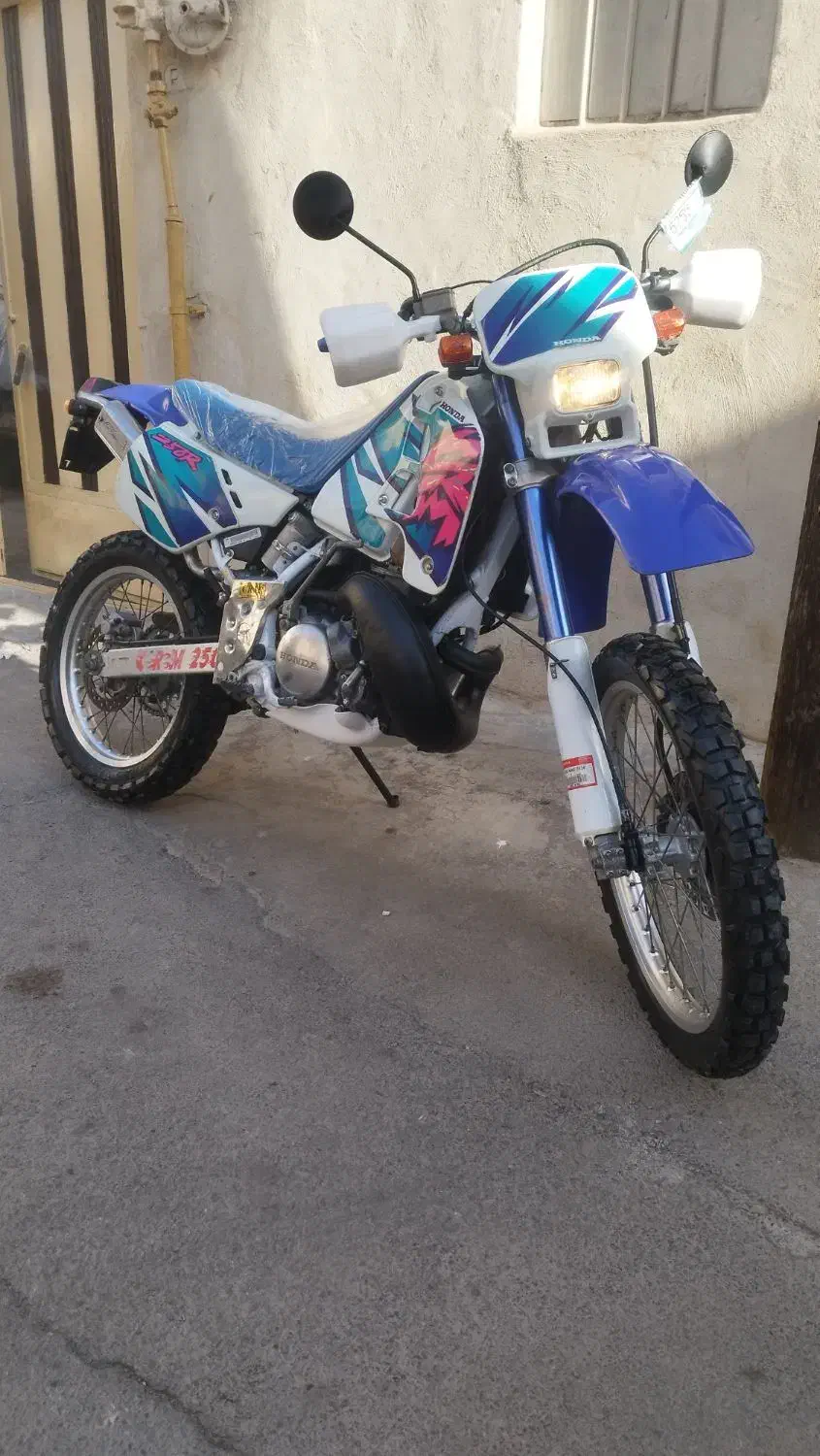 سی ار ام CRM سی بی 1300 دی تی|موتورسیکلت|اصفهان, آفاران|دیوار