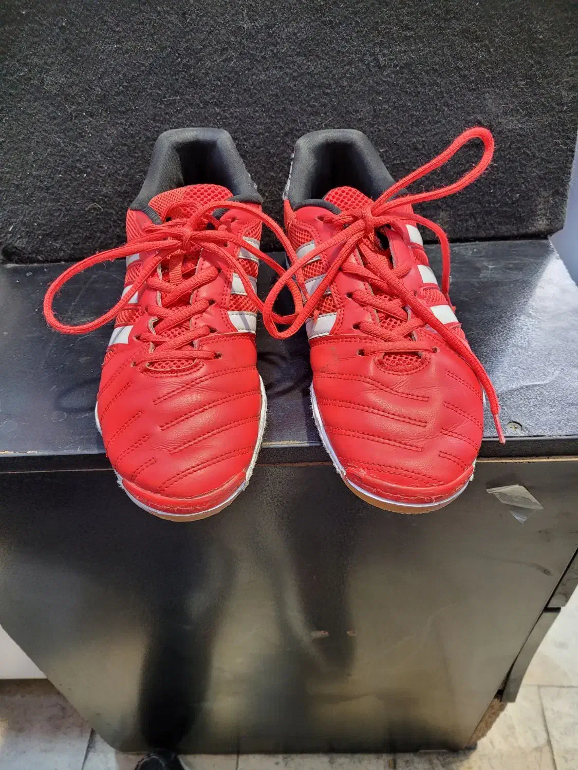 کفش فوتسال کفش ورزشی کفش سالنی|کیف، کفش، کمربند|قم, حنیف نژاد|دیوار